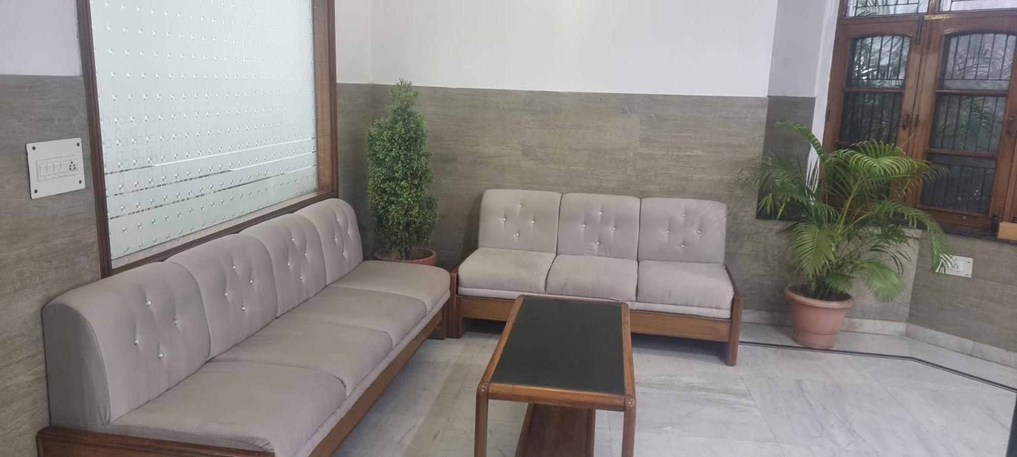 Hotel Har Ki Pauri By Around Stays Haridwār Exterior photo