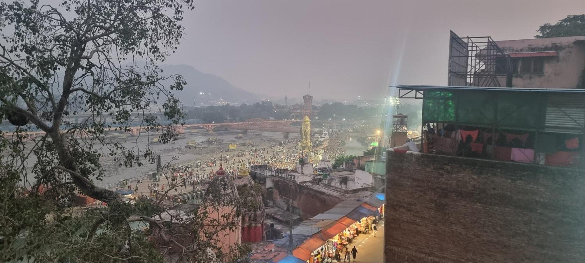 Hotel Har Ki Pauri By Around Stays Haridwār Exterior photo